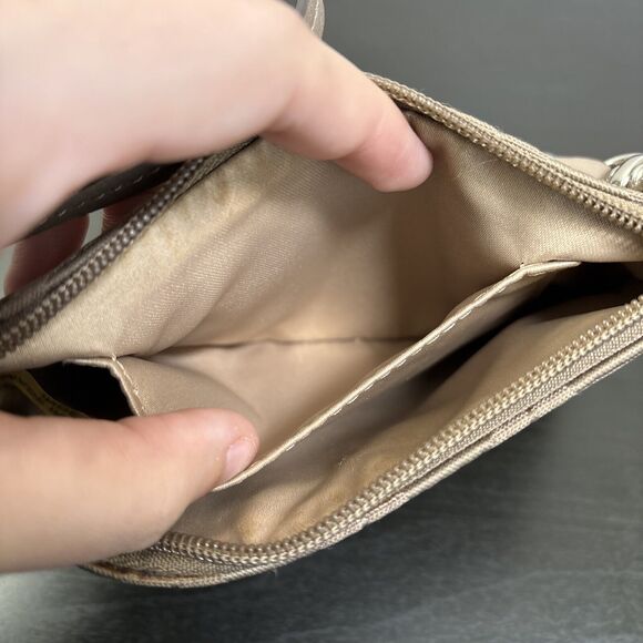 Coach Wristlet‎ Signature Taupe Op Art Small Logo Pattern READ - Picture 9 of 13